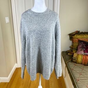 J. McLaughlin Sweater Wool Gray Crew Neck (L)